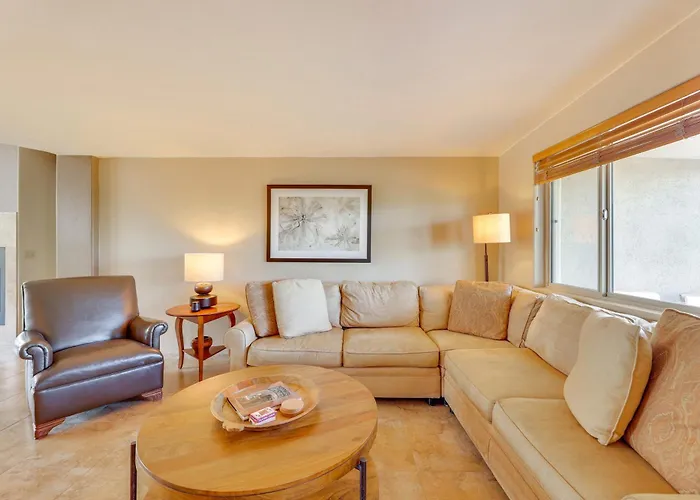 Near El Conquistador Golf: Hot Tub + Mtn View Holiday home