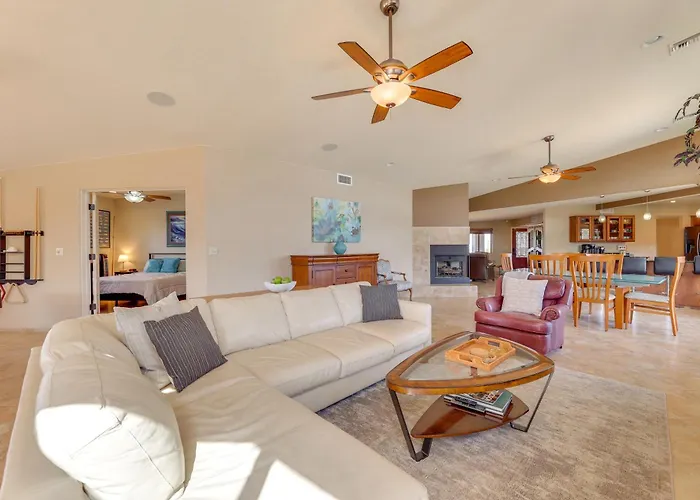 Near El Conquistador Golf: Hot Tub + Mtn View Holiday home *