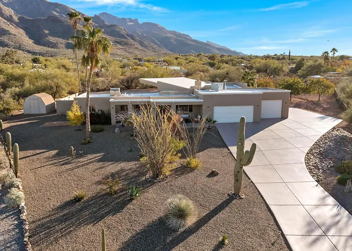 Near El Conquistador Golf: Hot Tub + Mtn View Oro Valley