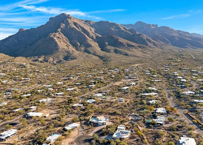 Near El Conquistador Golf: Hot Tub + Mtn View Holiday home